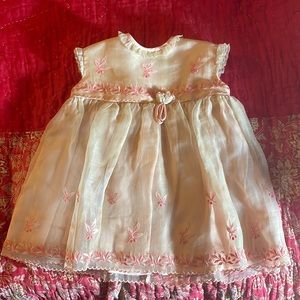 Gorgeous Vintage 1940s Girls Party Dress. White House of London Pink  Embroidery